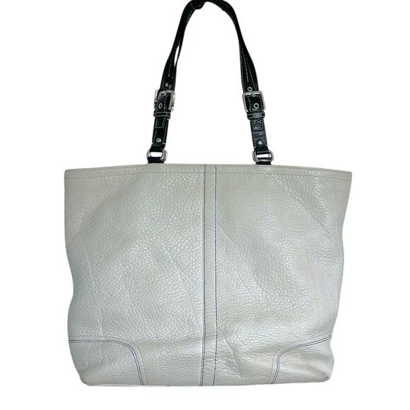 Coach Y2K Hamilton White Pebbled Leather Tote Bag with Black Straps A0972-F13083 - Picture 2 of 7